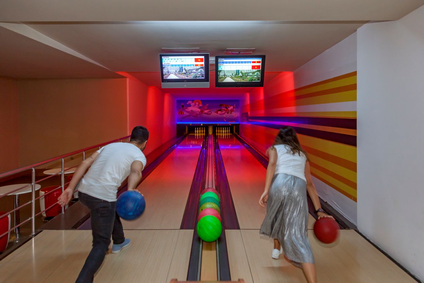 Royal-Taj-Mahal-Sports-and-Entertainment-65