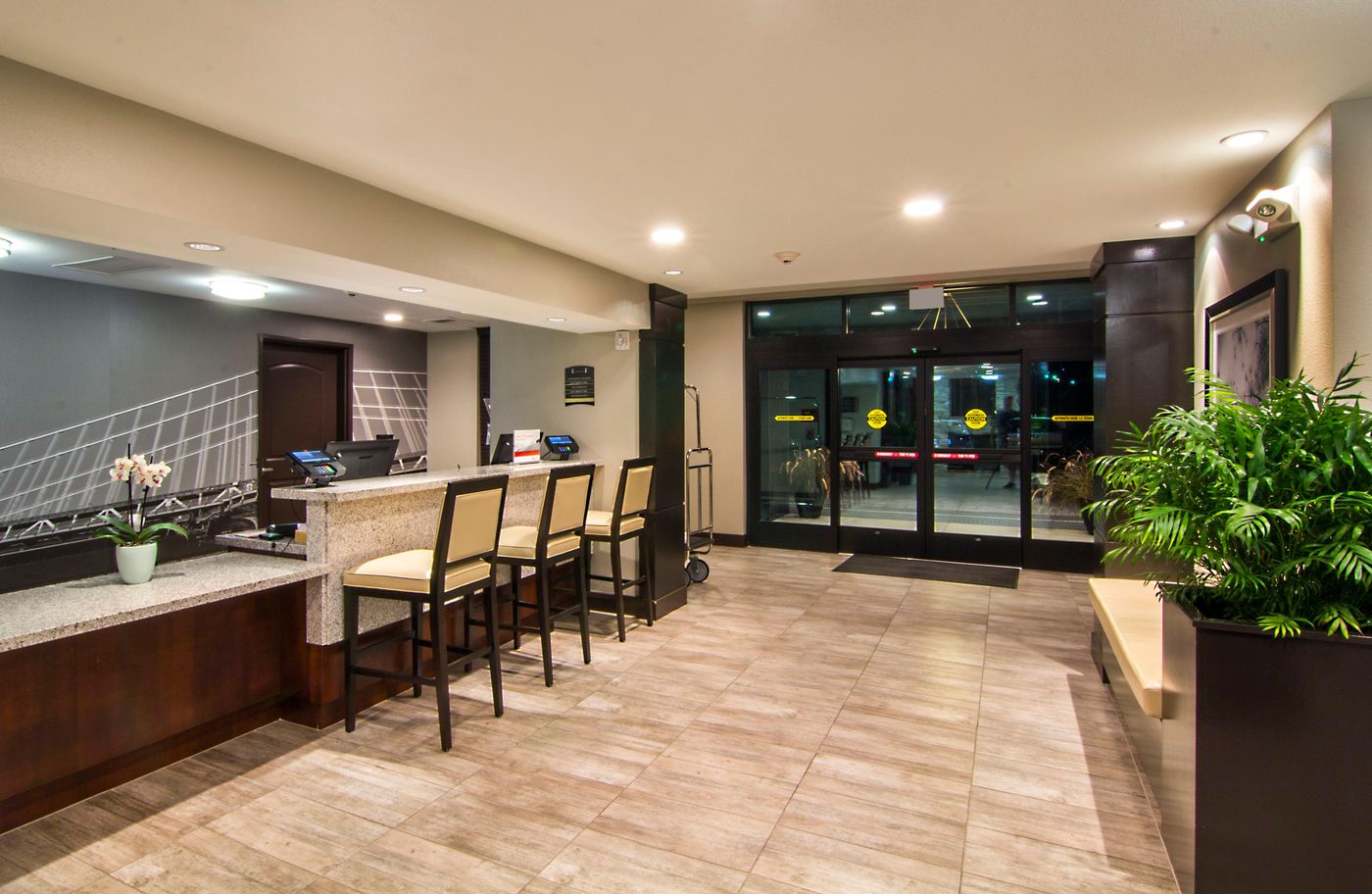 Staybridge Suites Carlsbad - United States - CARLSBAD - Lobby - 4