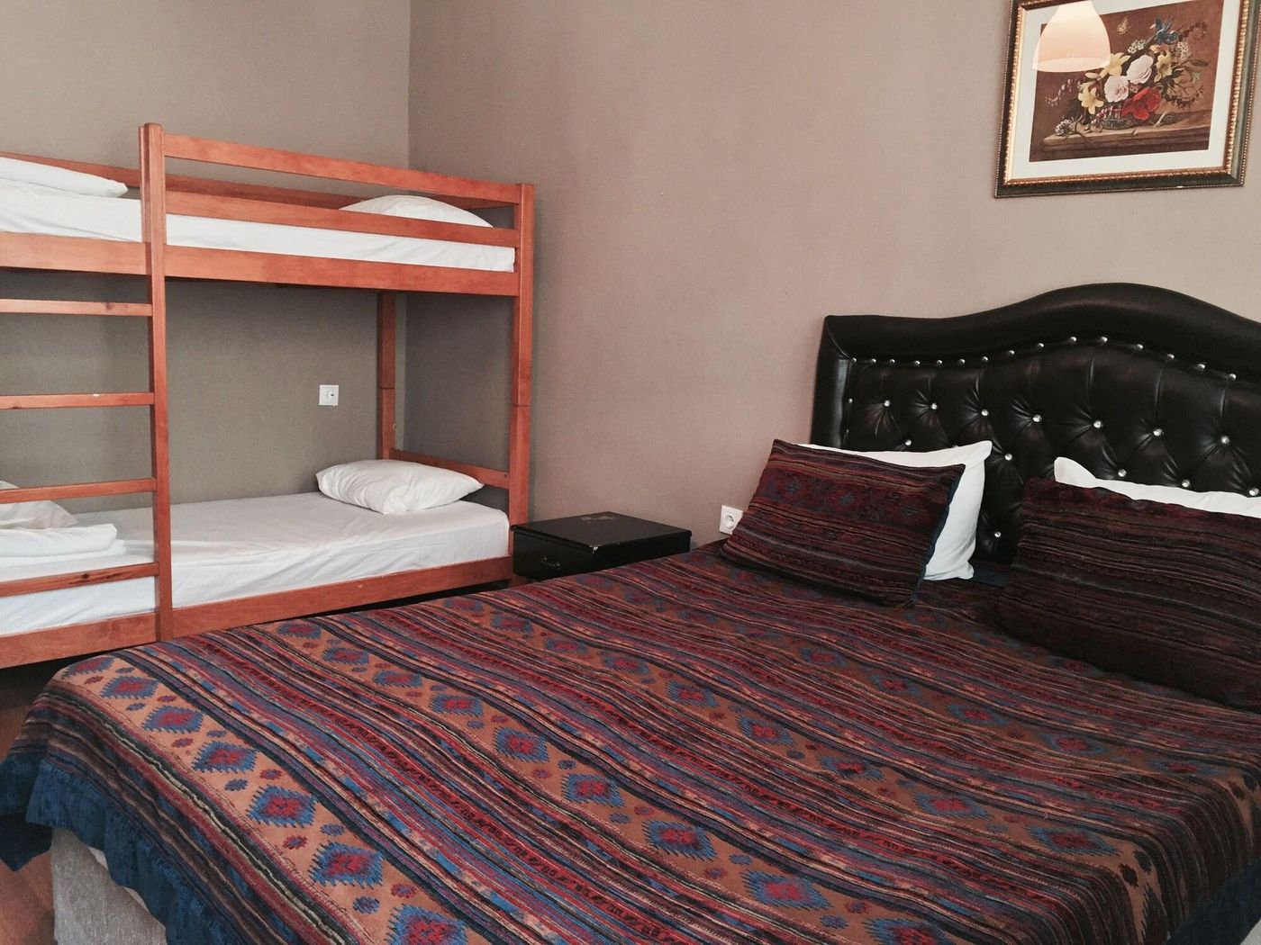 Nobel Hostel Guesthouse-Turkey-Istanbul-Room-4