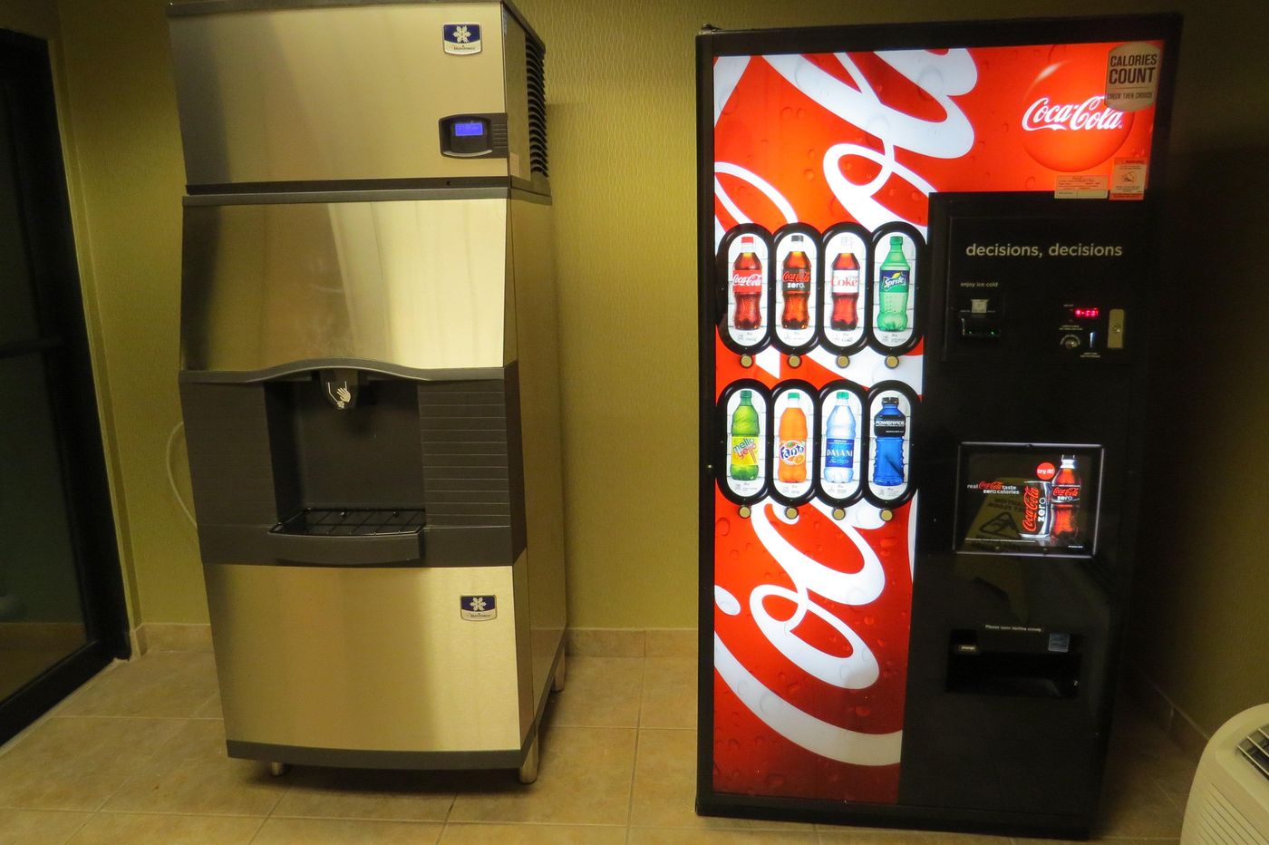 Holiday Inn Express Clermont -United States-CLERMONT-General view-7