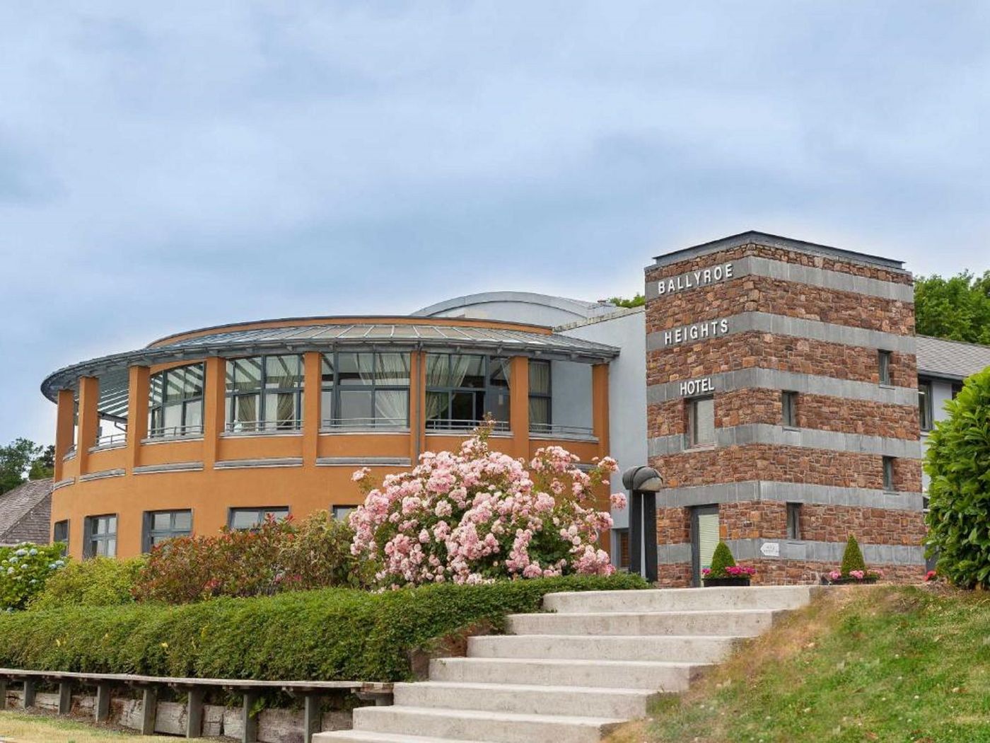 Ballyroe Heights Hotel-Ireland-Co Kerry-General view-1