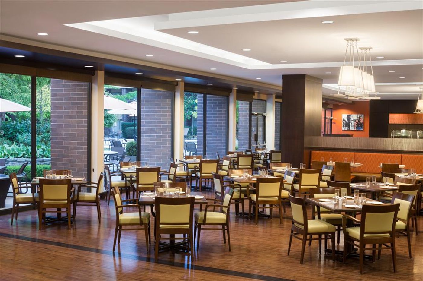 Sheraton Vancouver Airport Hotel-Canada-RICHMOND-General view-3