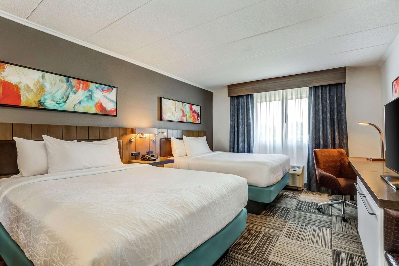 Hilton-Garden-Inn-Boston-Waltham-Room-18