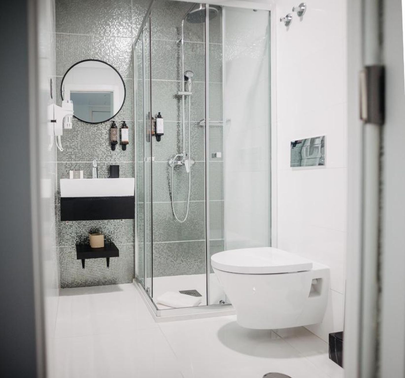 Next-Level-Premium-Hotels-Room-33