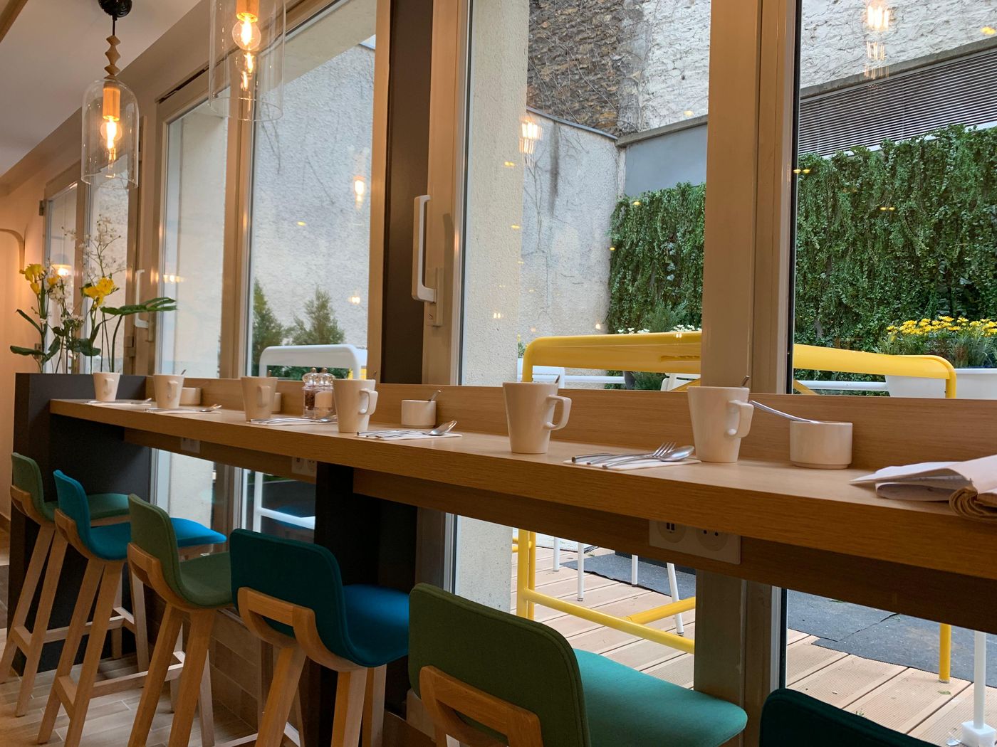 Holiday-Inn-Paris---Montmartre-Restaurant-1