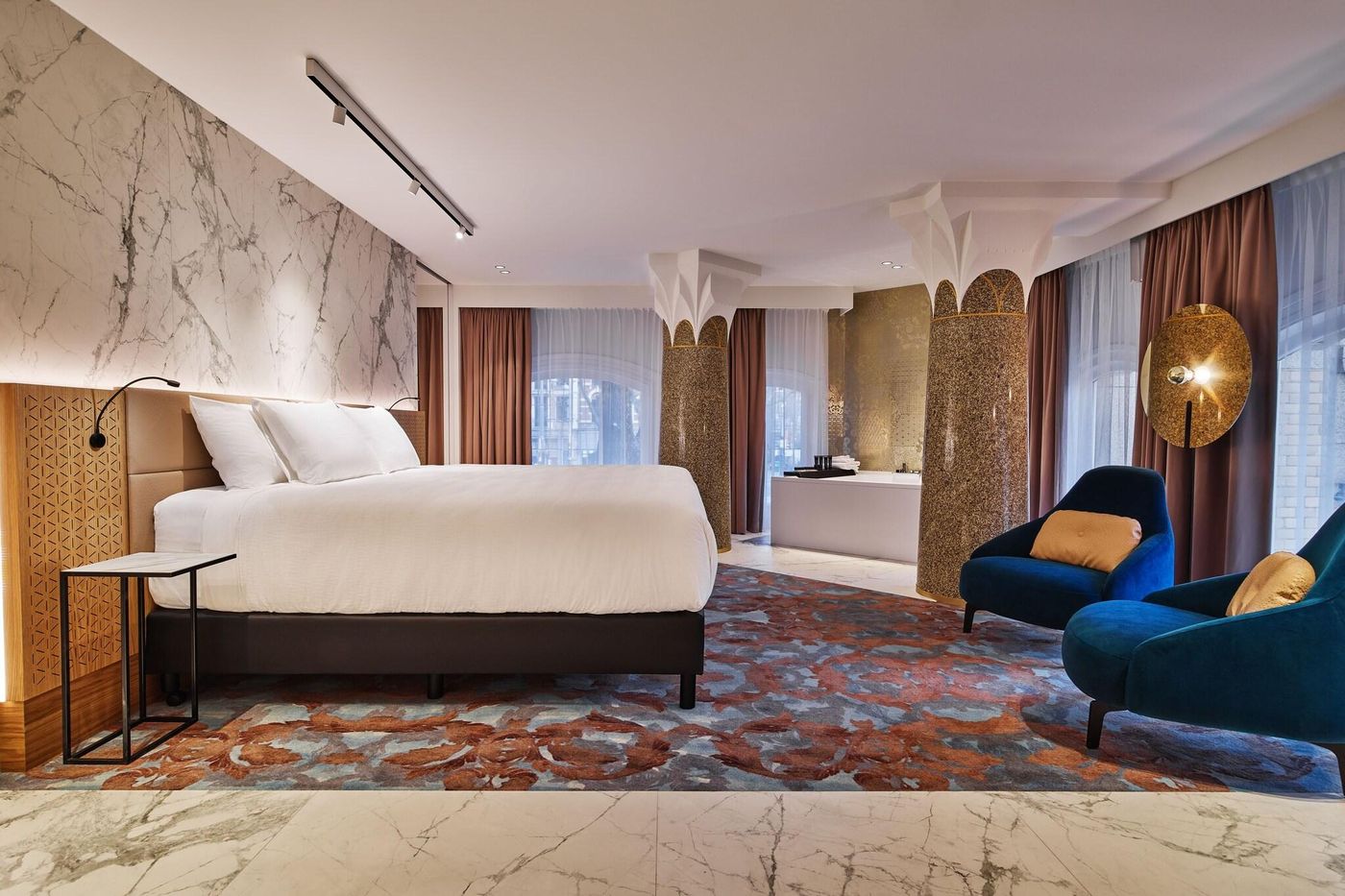 Clayton-Hotel-Amsterdam-American-Room-8