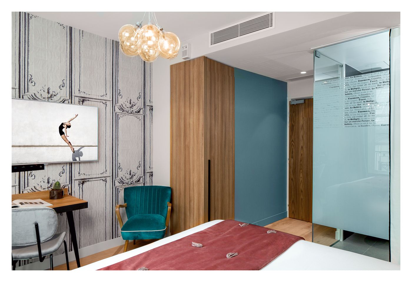 Lyric-Hotel-Paris-Room-6