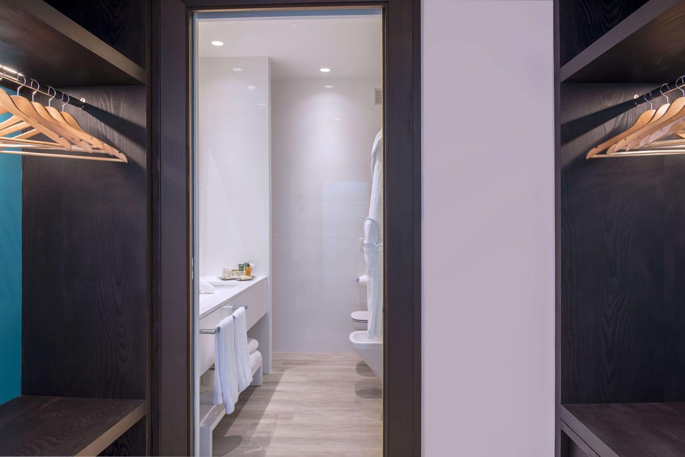 Hilton-Sorrento-Palace-Room-68