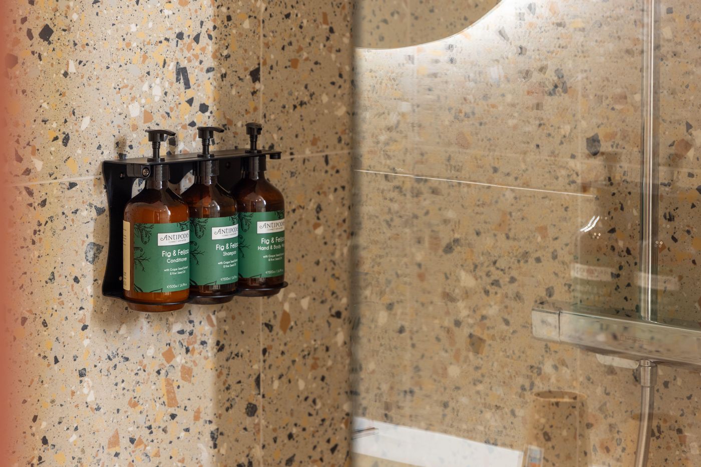 Club-Maintenon-Room-37