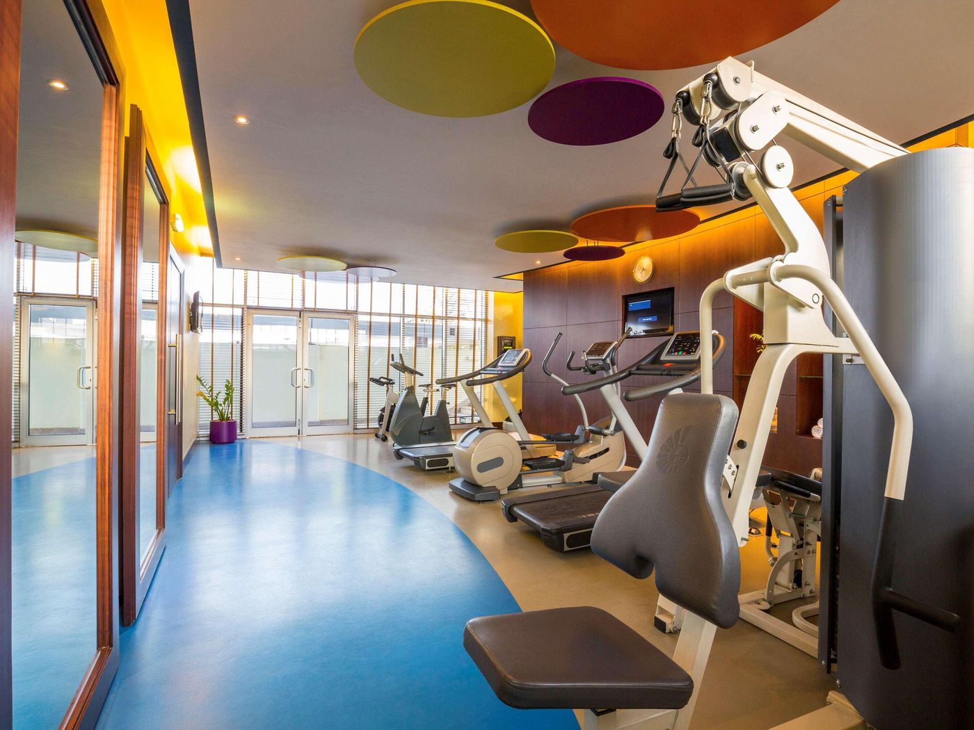 Novotel-Suites-Mall-Avenue-Dubai-Sports-and-Entertainment-55