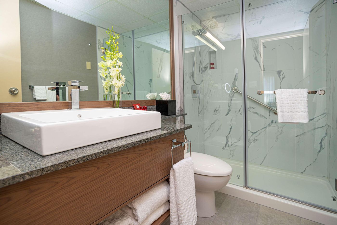 Best-Western-Premier-Chateau-Granville-Hotel---Suites-Room-27