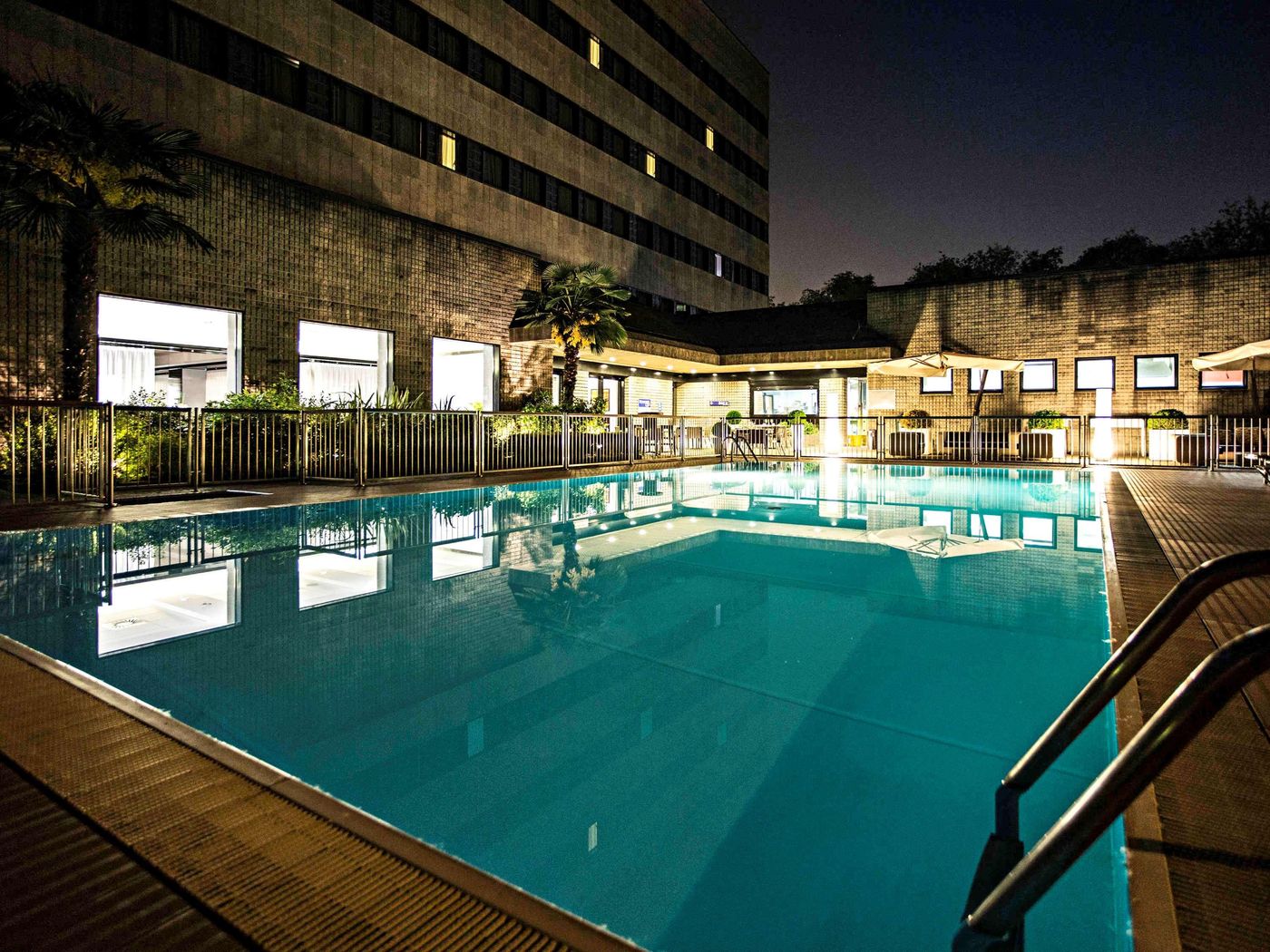Novotel Milano Nord Ca Granda - Italy - MILANO - Pool - 5