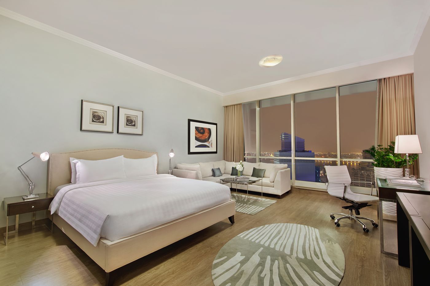 Ezdan-Hotel-West-Bay-Room-12