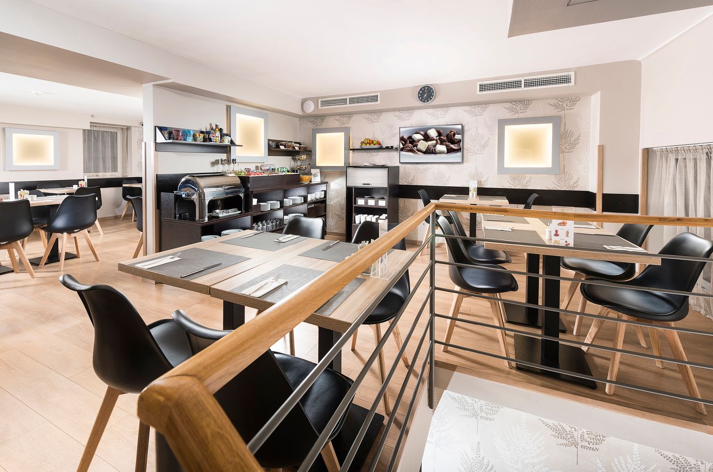 Opera-Garden---Apartments-Hotel-Restaurant-6