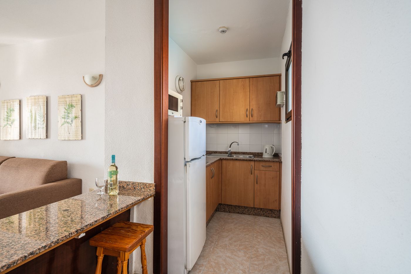 Guinea-Apartments-Room-15