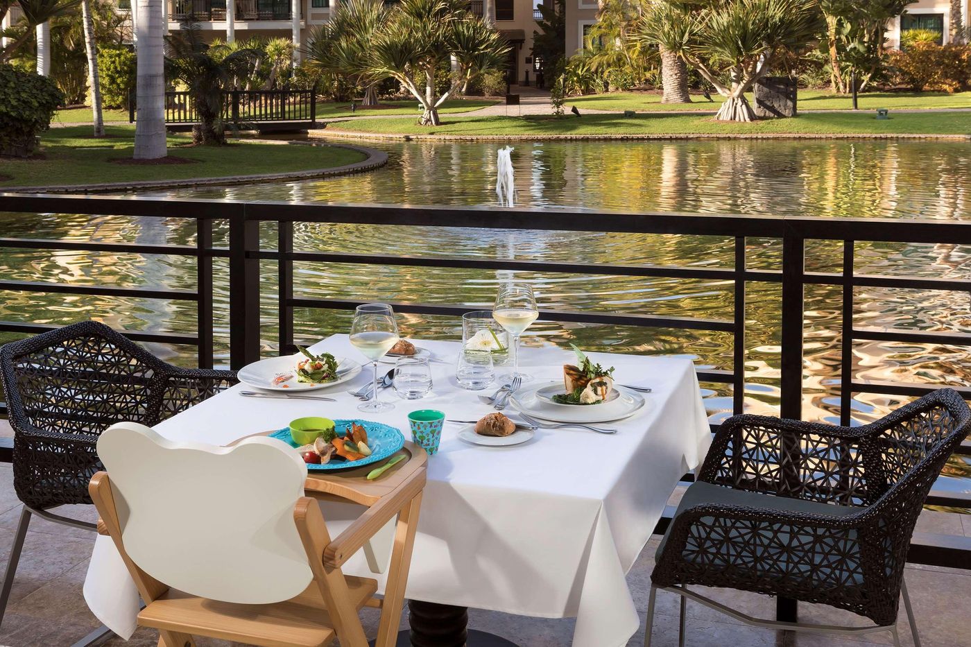 Gran-Melia-Palacio-de-Isora-Restaurant-24