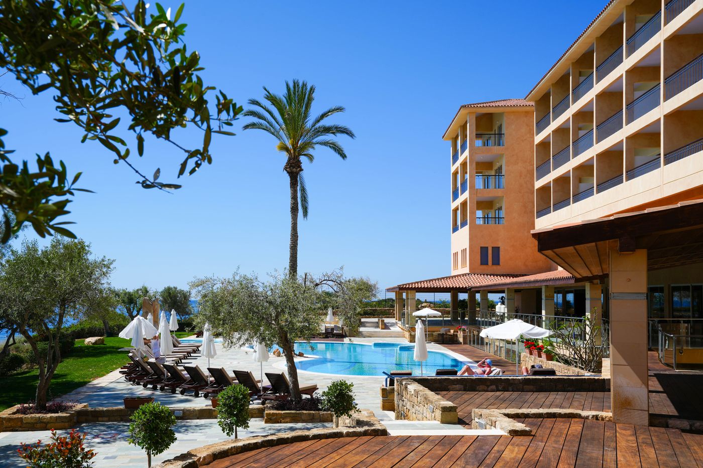 Thalassa-Boutique-Hotel---Spa-Pool-2