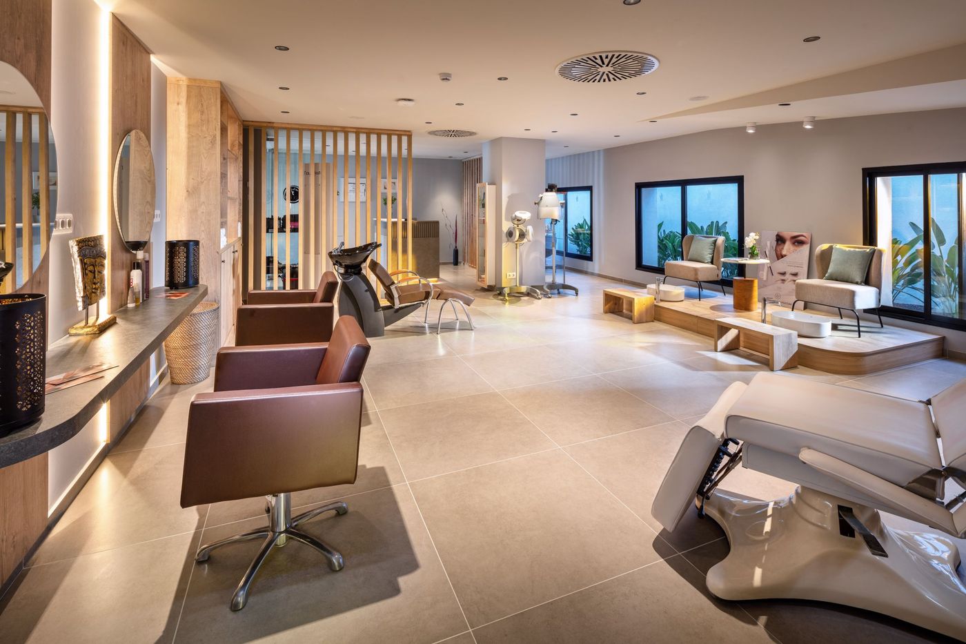 Princess-Inspire-Tenerife-Sports-and-Entertainment-60