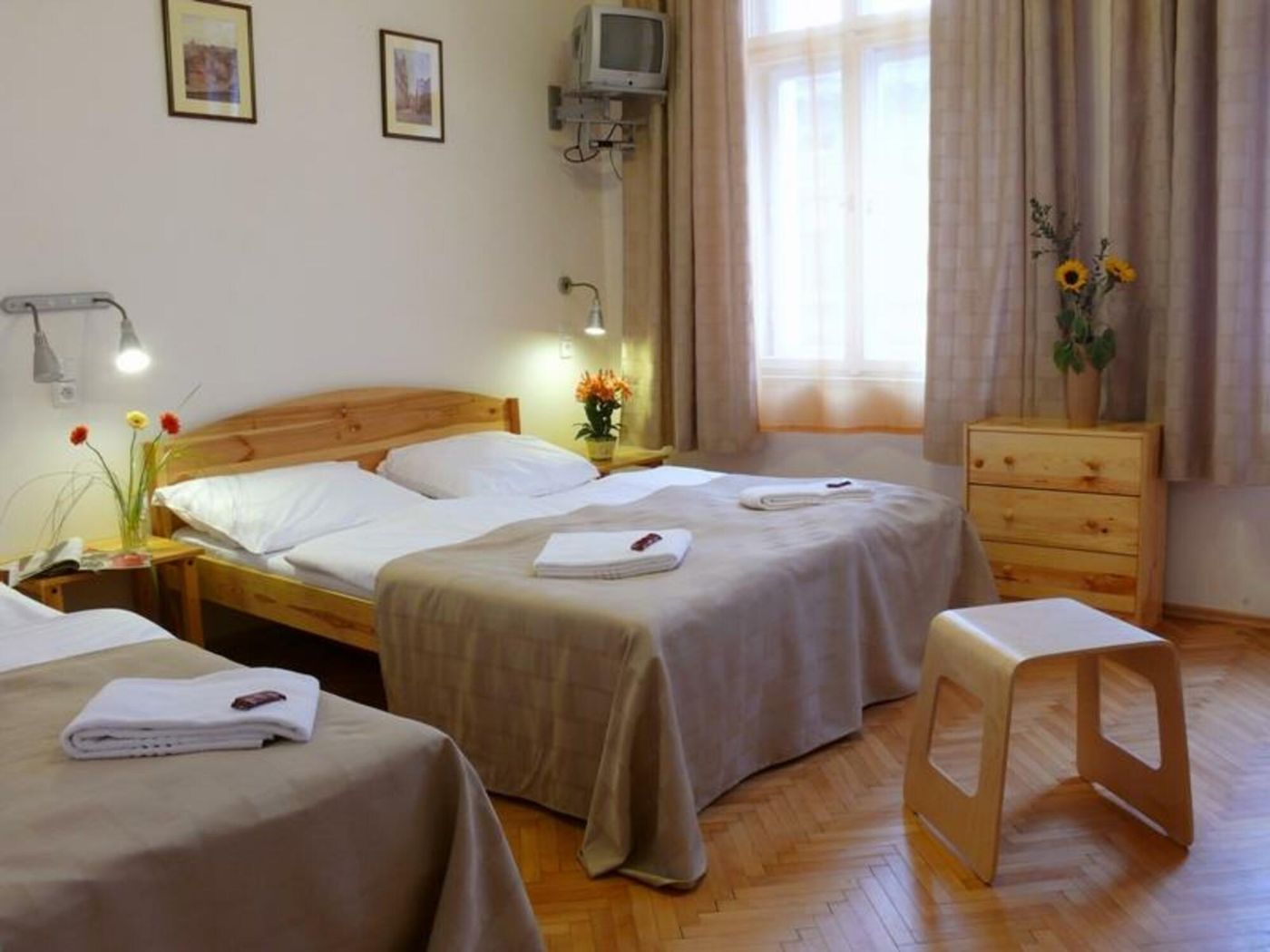 Pension-Prague-City-Room-13