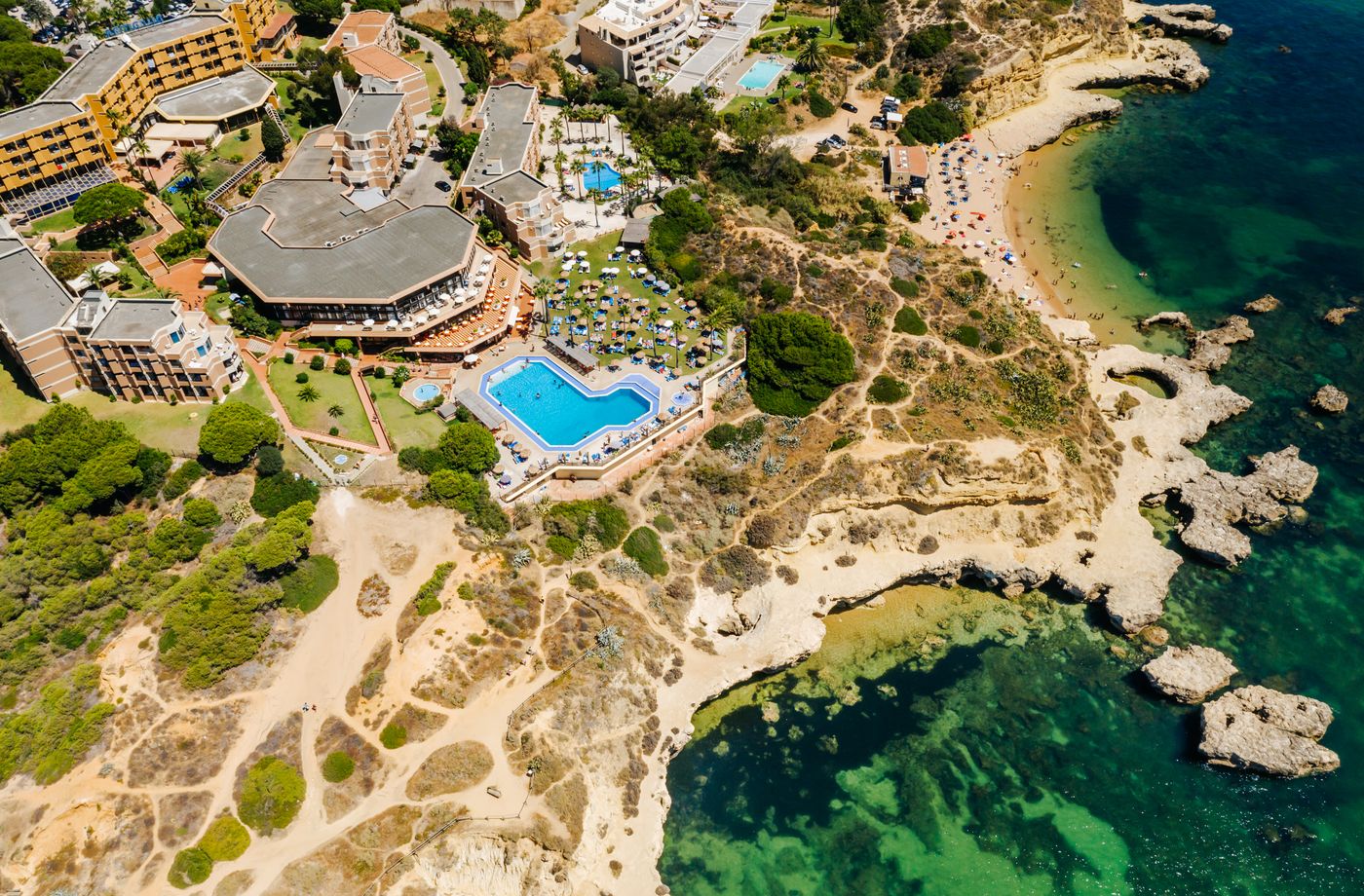 Auramar-Beach-Resort-Beach-8