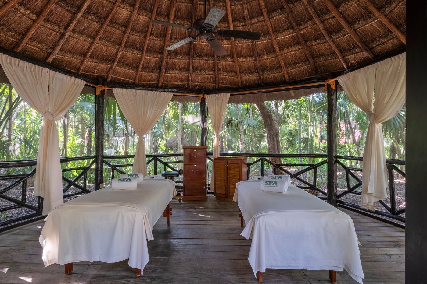 Iberostar-Cozumel-All-Inclusive-Sports-and-Entertainment-60