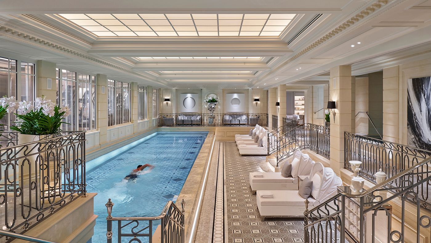 Four-Seasons-Hotel-Paris-Pool-38