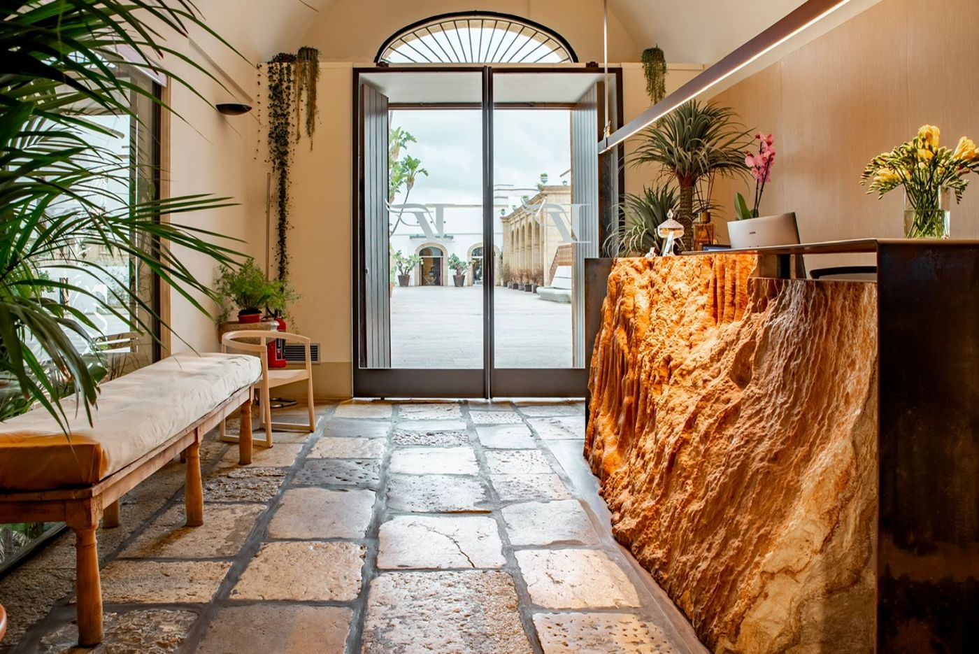 VILLA FAVORITA HOTEL