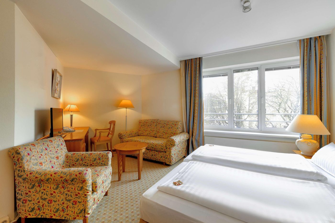 Hotel-Domicil-Berlin-by-Golden-Tulip-Room-28