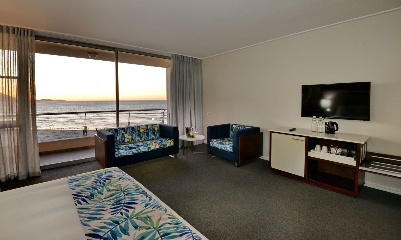 Lagoon-Beach-Room-42