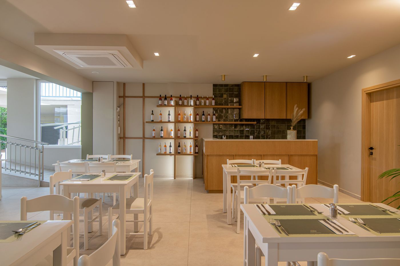 Filia Hotel Apartments