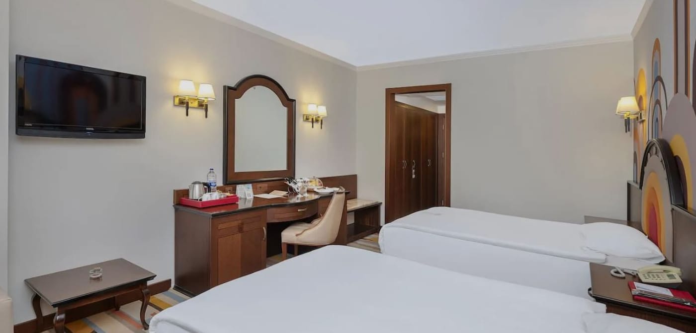 Megasaray-WestBeach-Antalya-Room-34