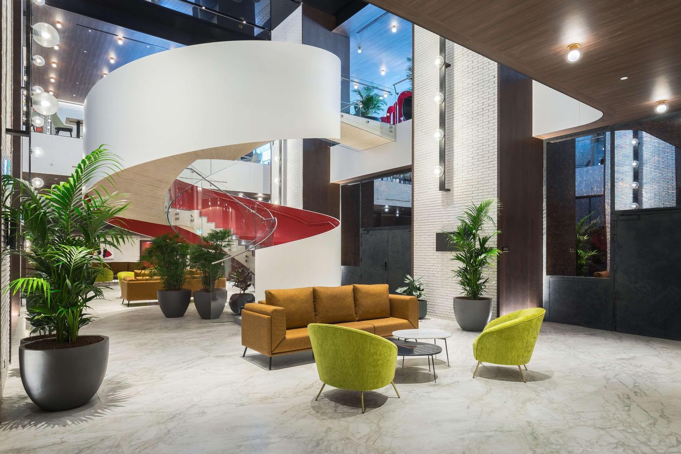 Canopy-by-Hilton-Madrid-Castellana-Lobby-2