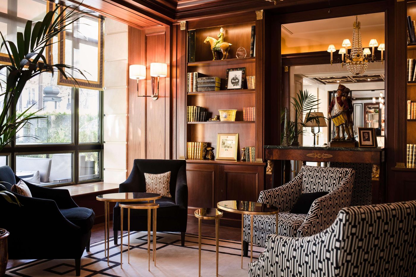 H----tel-Napol----on-Paris-Lobby-18