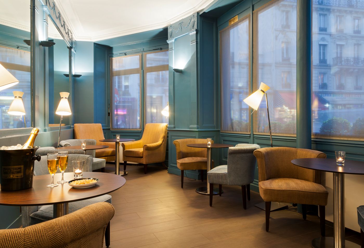 Appia-La-Fayette-Bar-8