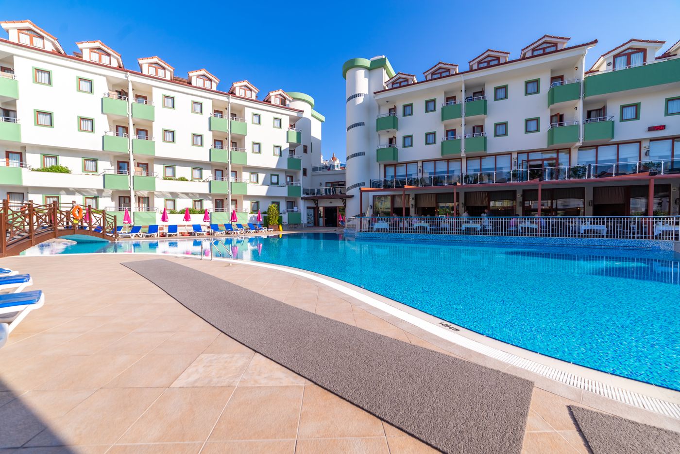 Monachus Hotel & Spa