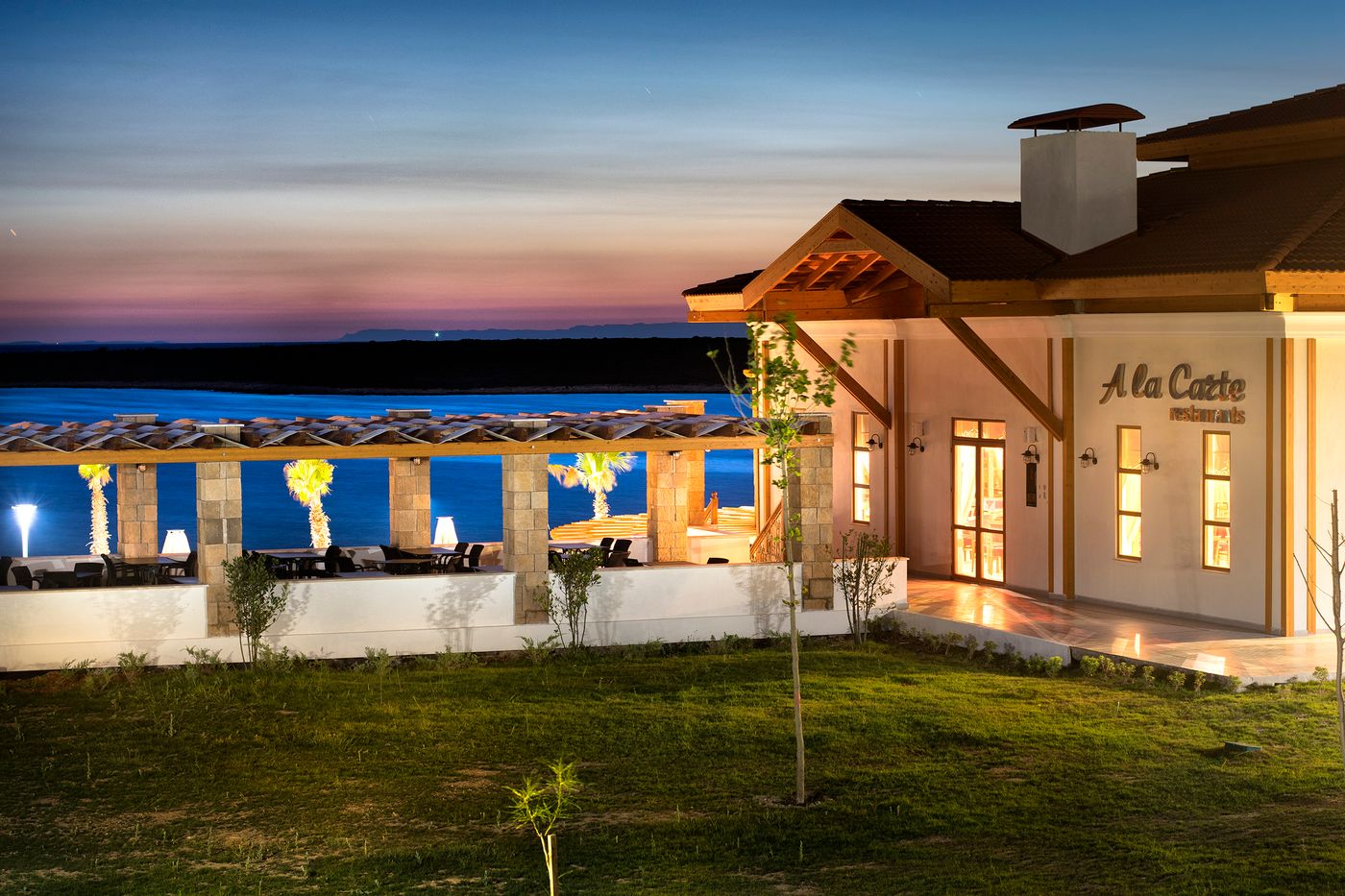 Aquasis Deluxe Resort & Spa