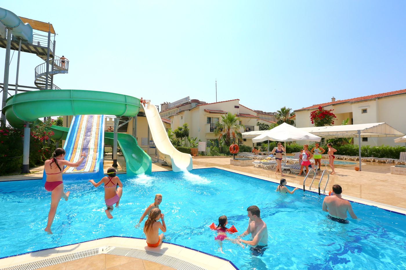 Selectum-Family-Comfort-Side-Pool-5