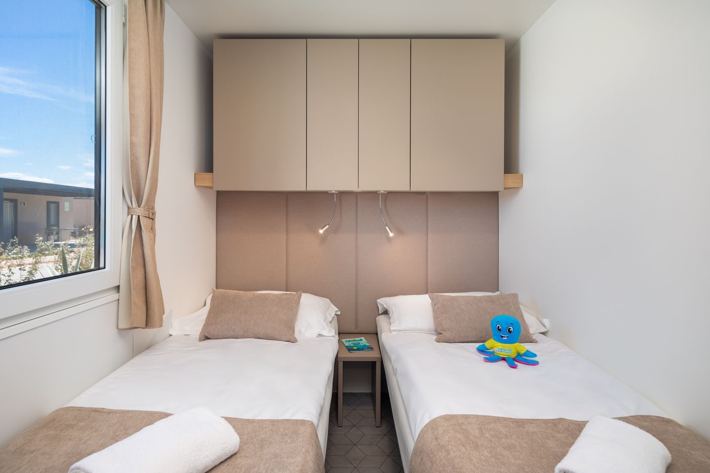 Aminess-Avalona-Camping-Resort-Room-55