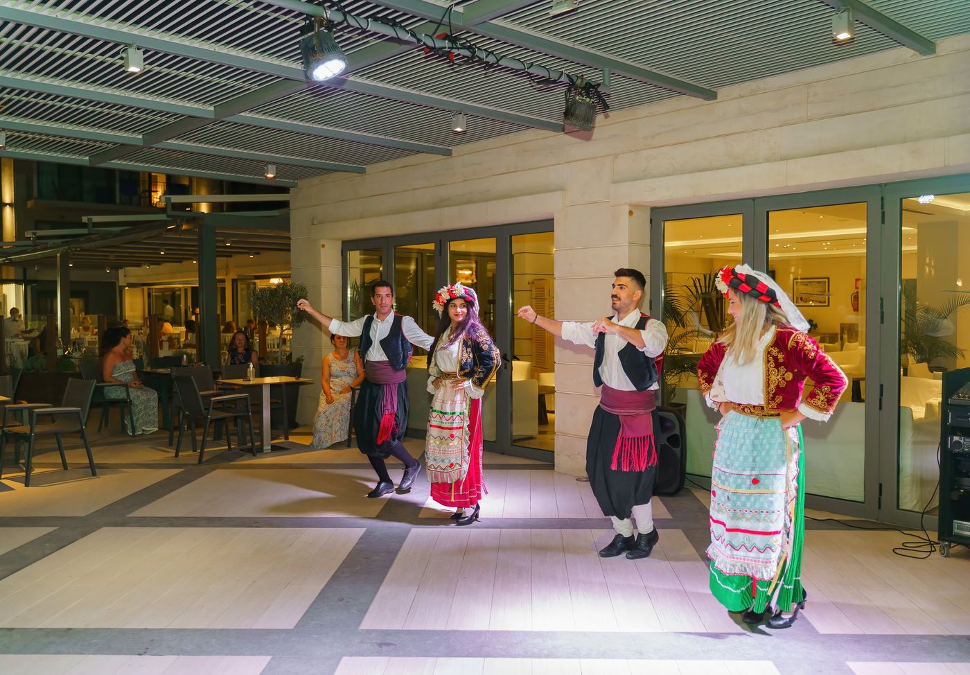 Sentido-Pearl-Beach-Sports-and-Entertainment-25