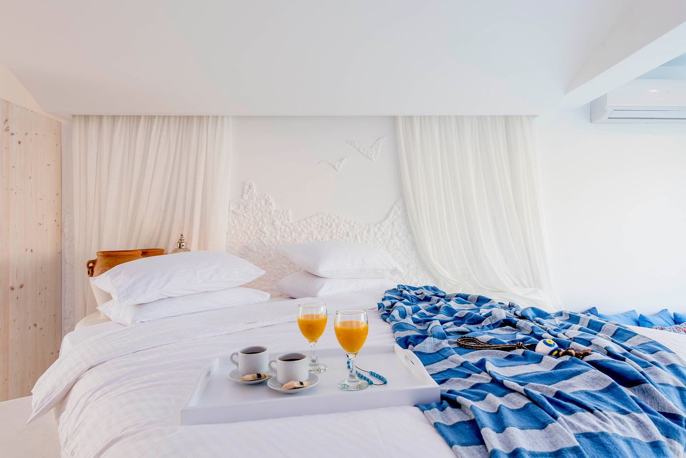 Kouros-Home---Adults-Only--16---Room-20