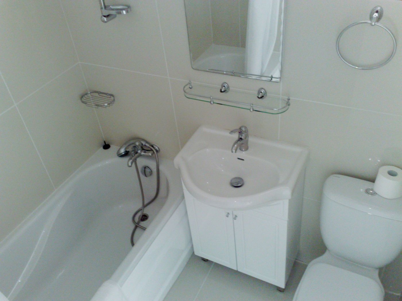 Hilltop-Gardens-Room-15