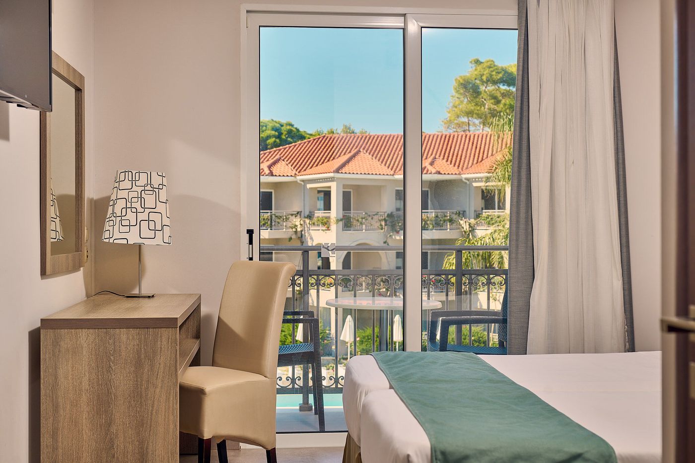 Tsilivi-Beach-Room-36