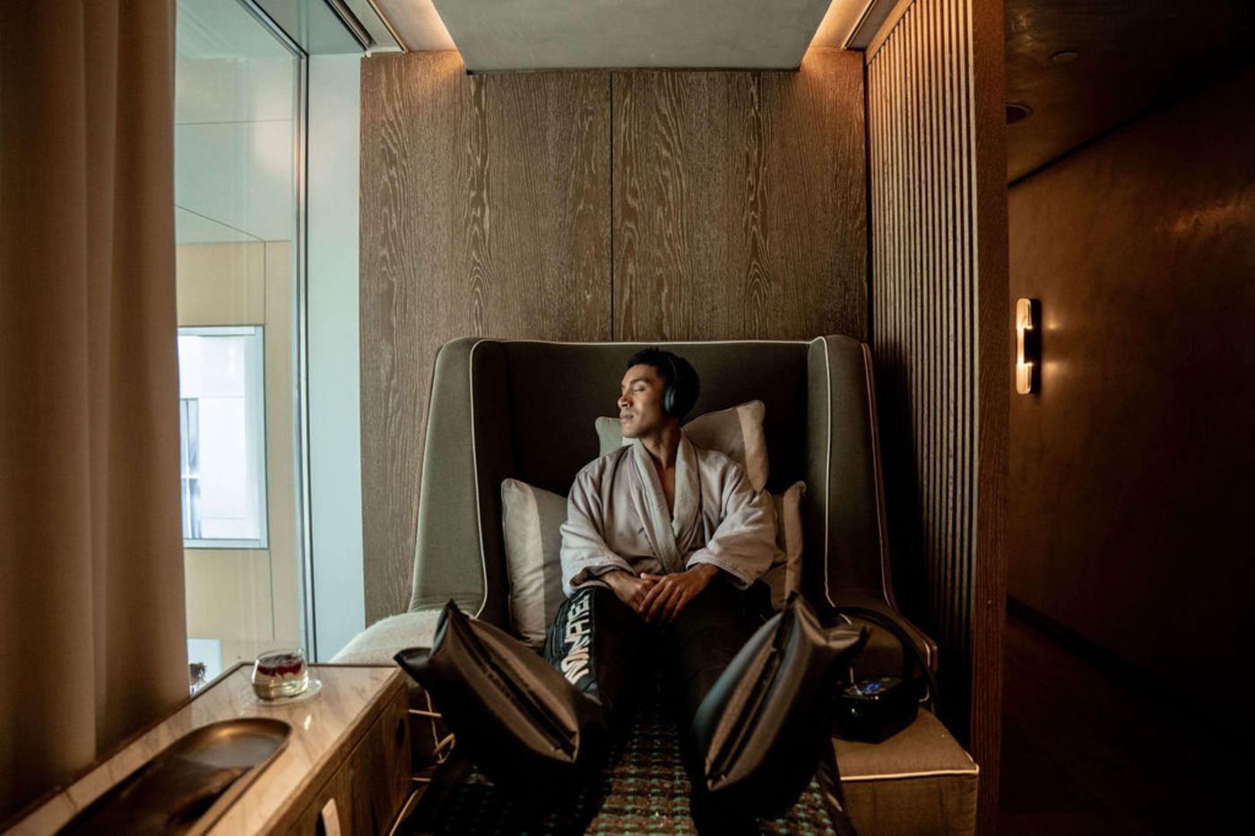 Conrad-Los-Angeles-Sports-and-Entertainment-93