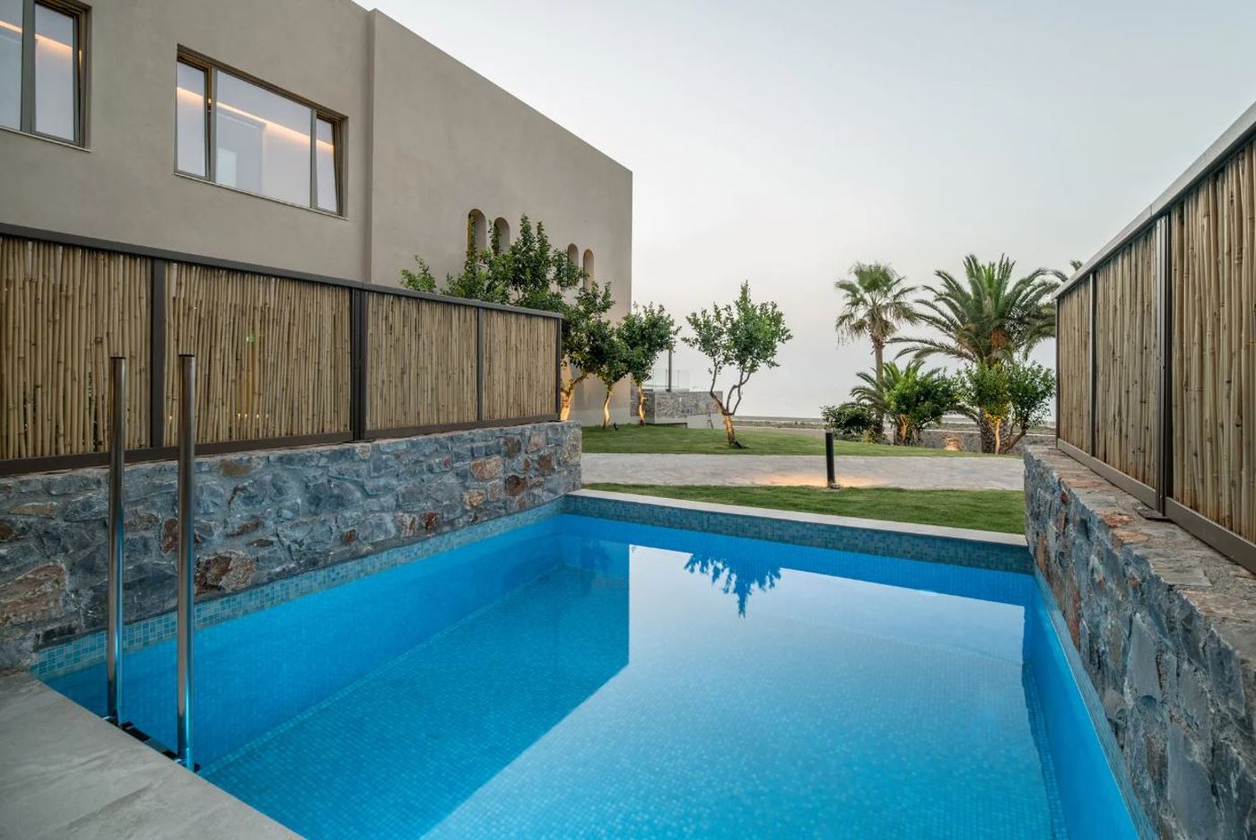 King-Minos-Retreat-Resort---Spa-Room-1