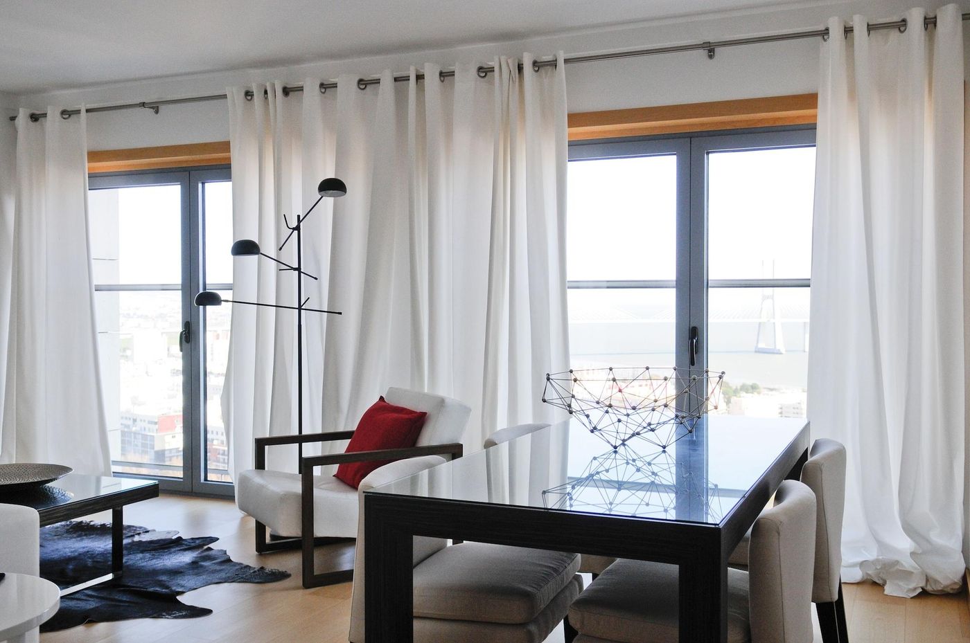 Panoramic-Living-Room-19