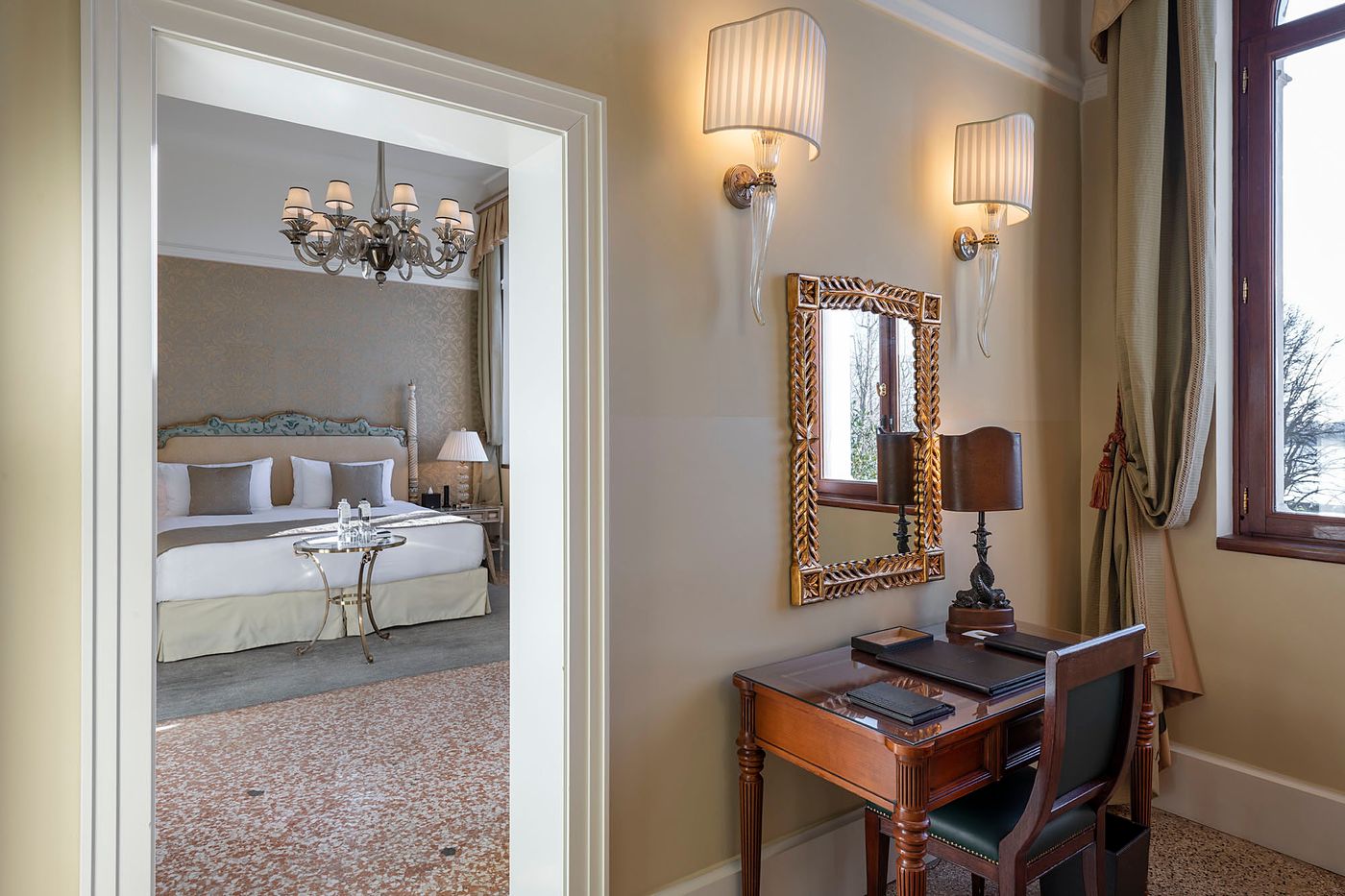 San-Clemente-Palace-Kempinski-Hotel-Venice-Room-35
