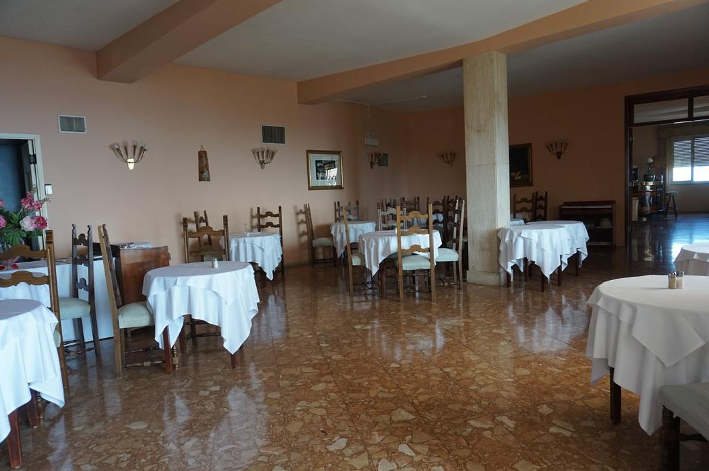 Mediterranee-Hotel-Restaurant-19