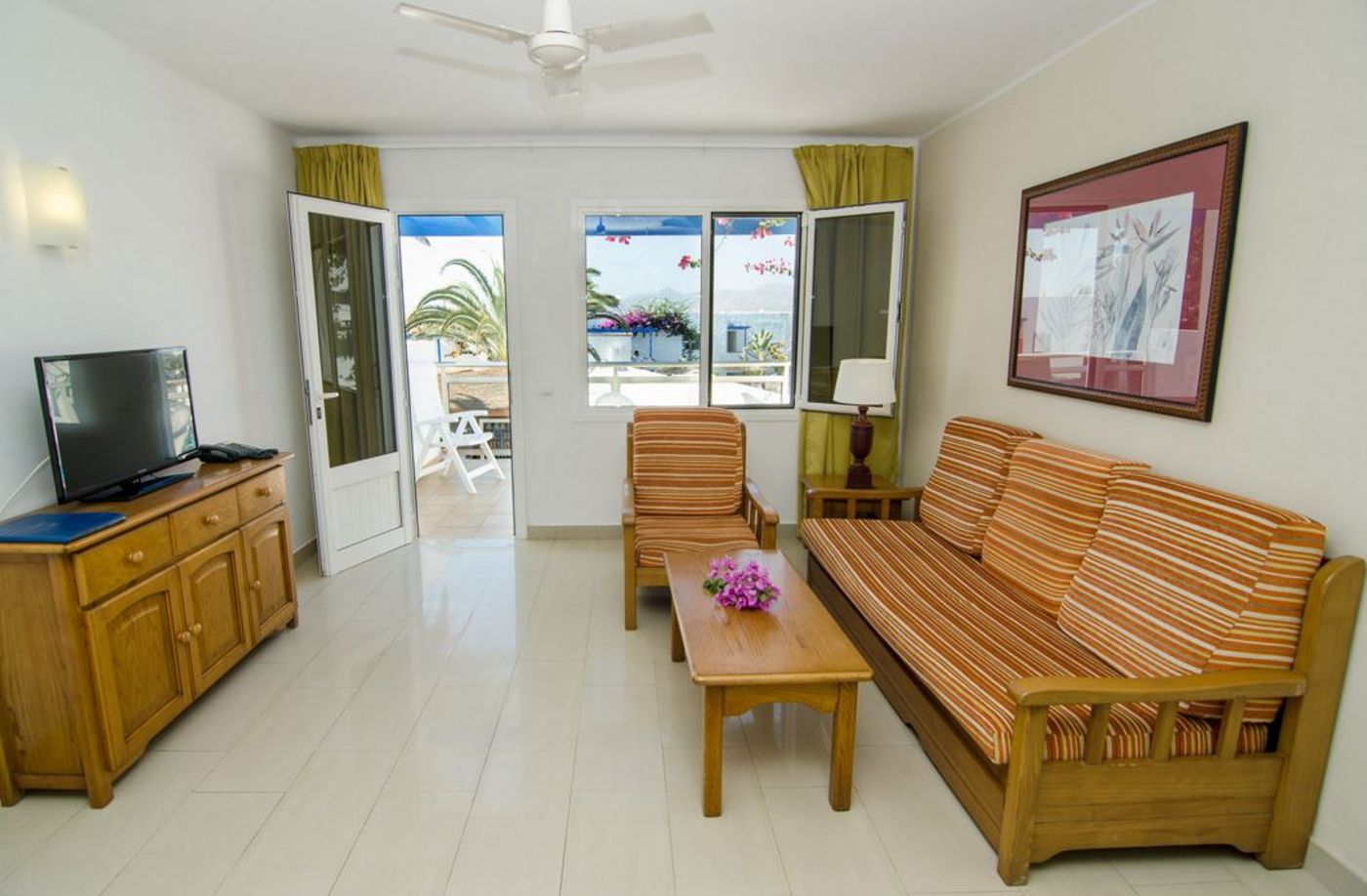 Parque Tropical Apartments