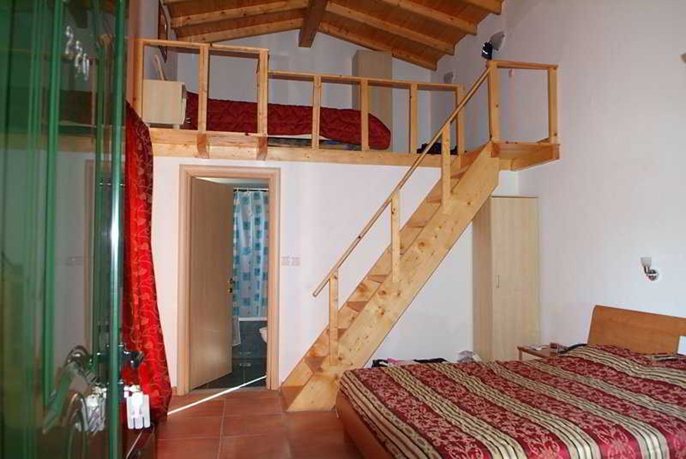 Blue-Princess-Beach-Hotel---Suites-Room-25