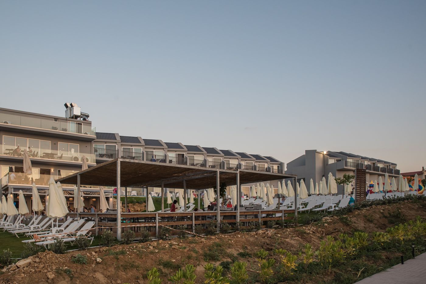 Golden-Coast-Resort---Spa-General-view-10